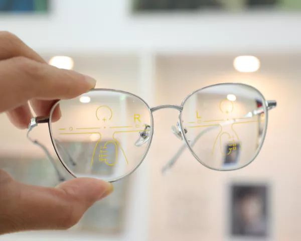 What-are-progressive-lenses-header